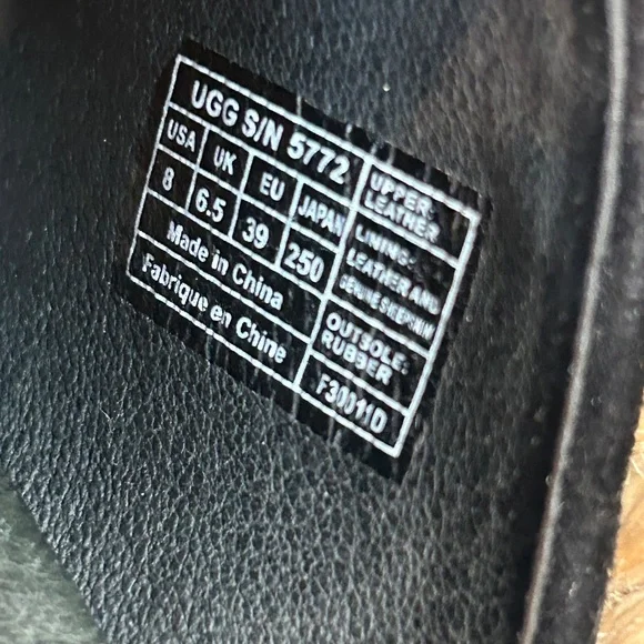 UGG WOMENS CLOGS BLACK SUEDE SIZE 8 - Picture 4 of 9